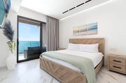 Beachfront 2BR Condo | Pool, Ocean Views & Resort
